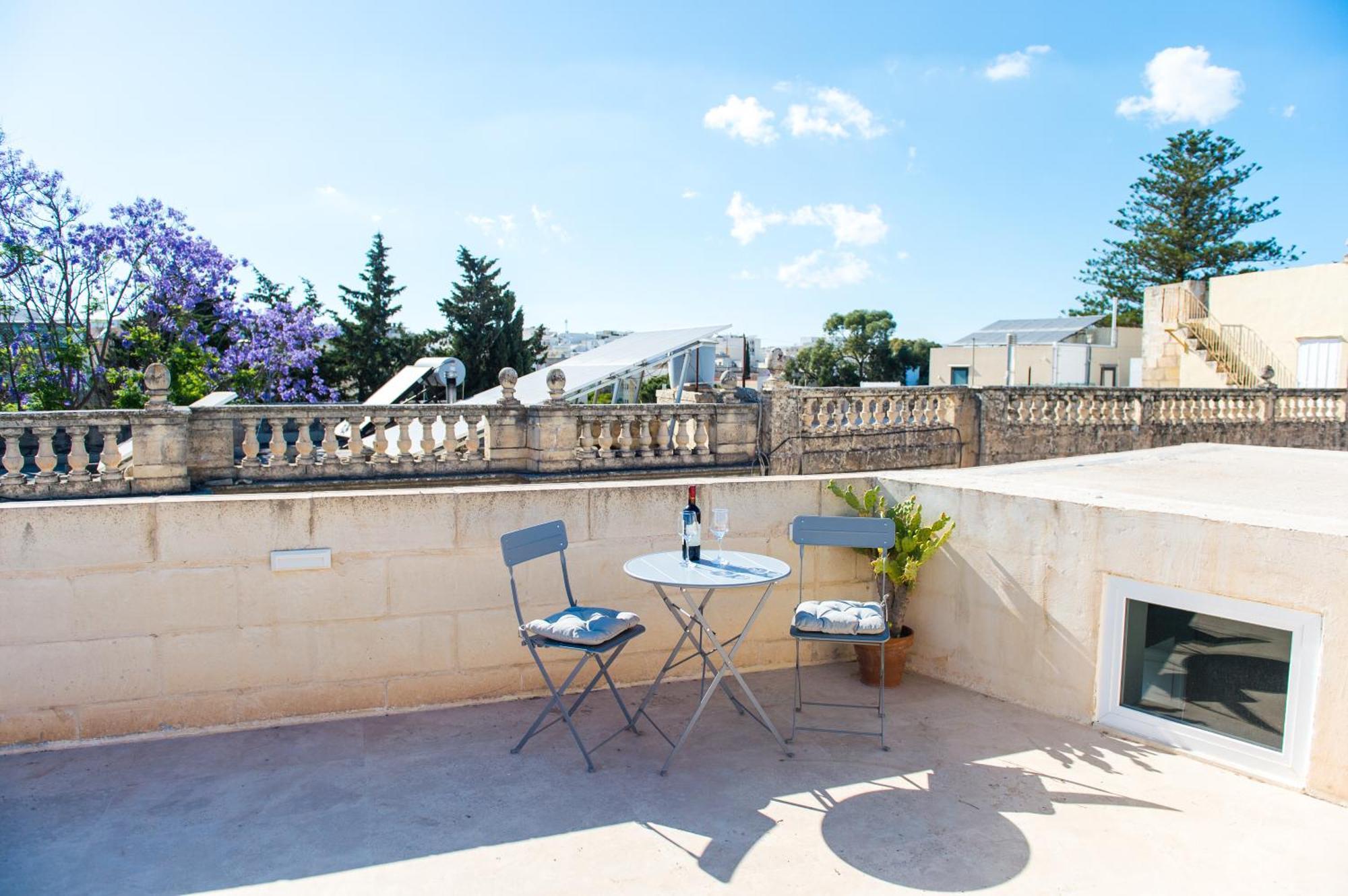San Anton Suites Attard Dış mekan fotoğraf