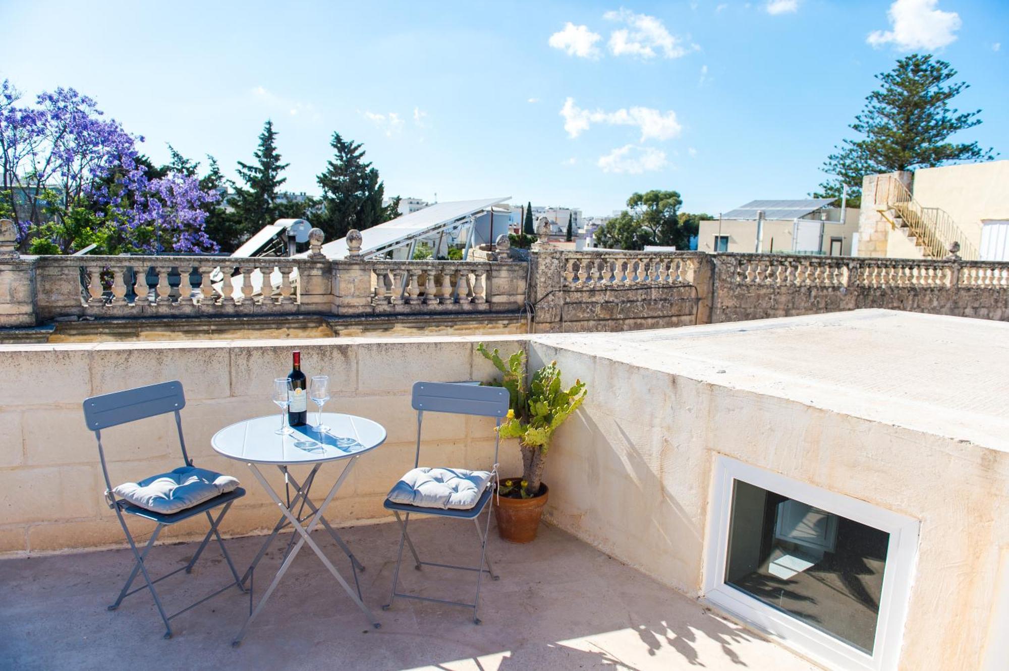 San Anton Suites Attard Dış mekan fotoğraf
